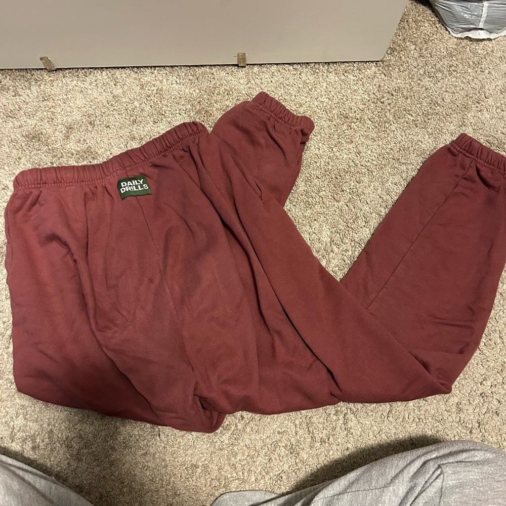 Daily Drills wine fleece joggers